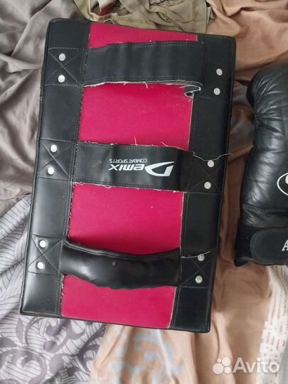 Лапа и перчатки бокс