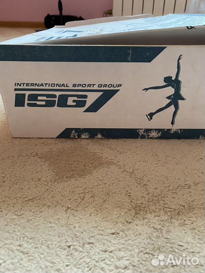 Коньки фигурные