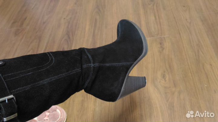 Зимние женские сапоги 38