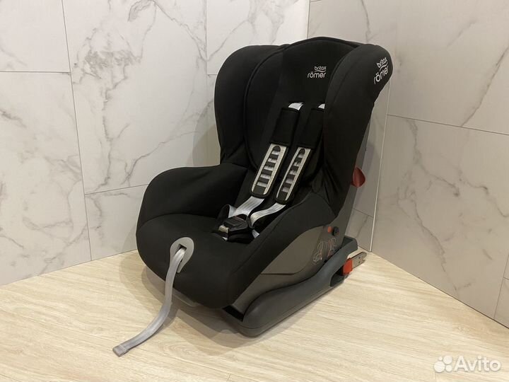 Автокресло britax romer