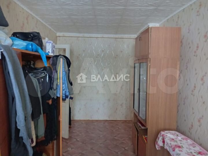 Комната 30 м² в 4-к., 2/5 эт.