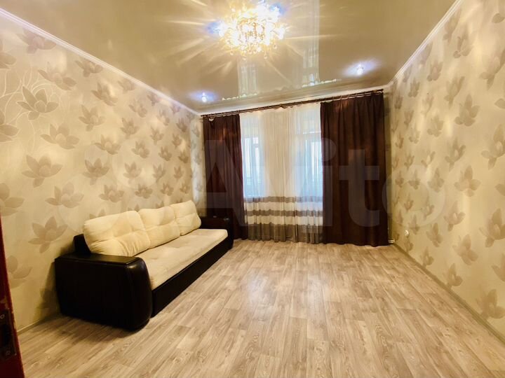 2-к. квартира, 64 м², 3/3 эт.