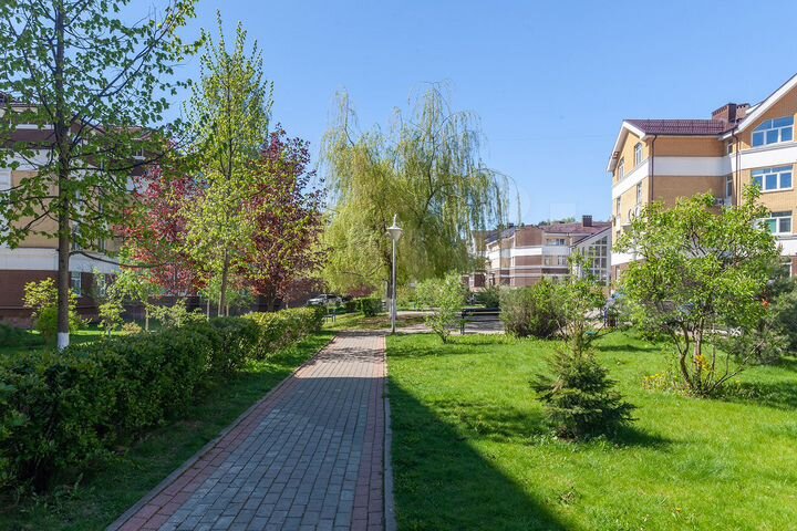 2-к. квартира, 75,2 м², 3/4 эт.