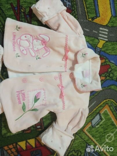 Теплый костюм на девочку