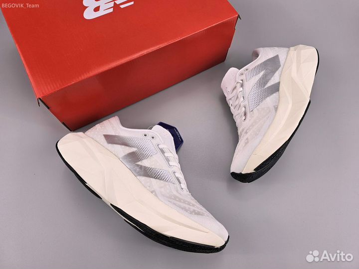 Кроссовки new balance elite v4