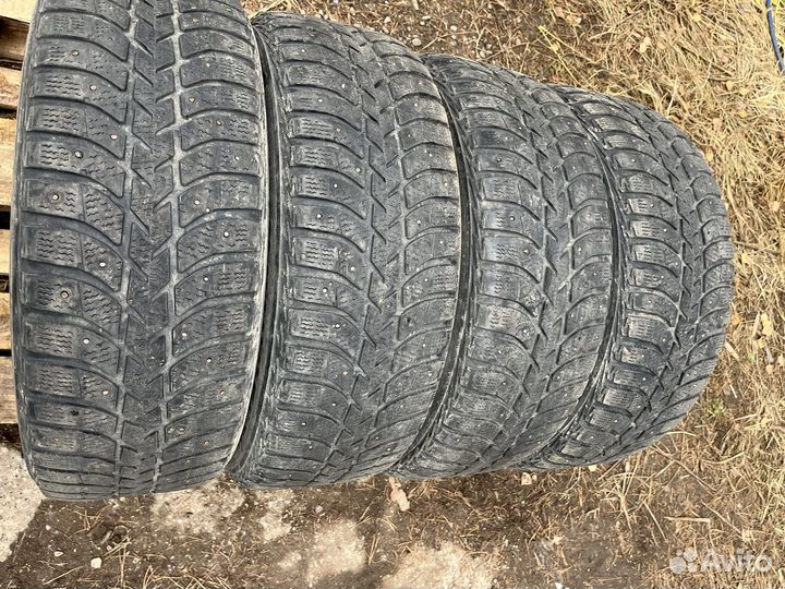 Bridgestone Ice Cruiser 5000 205/60 R16