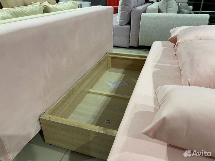 Диван Лидер