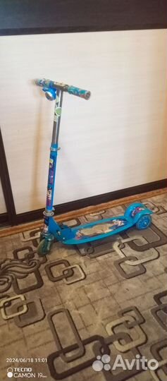 Самокат детский трехколесный