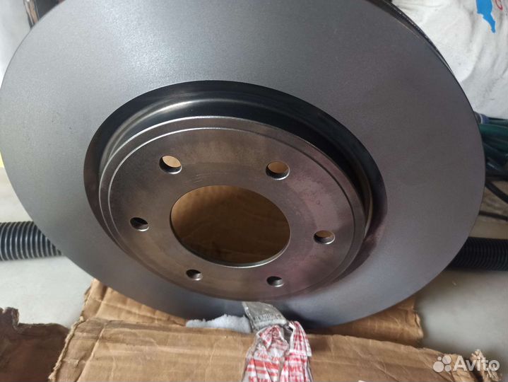 Тормозные диски Infinity QX56