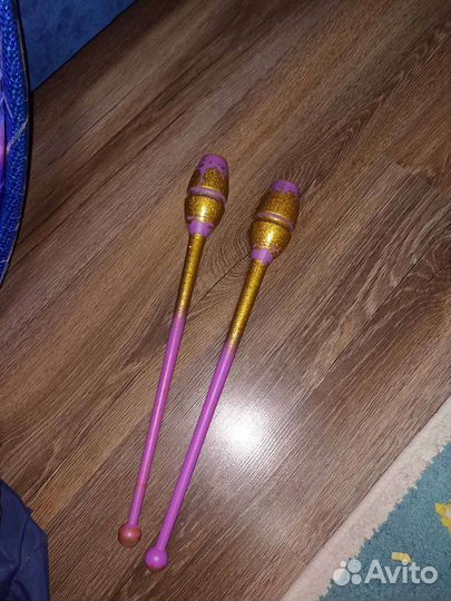 Булавы для художественной гимнастики 44, мяч 18