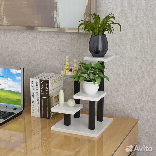 Настольная подставка для цветов