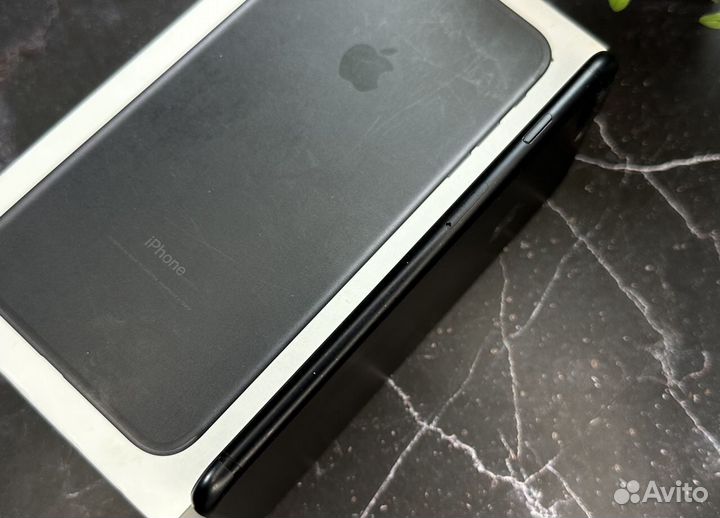 iPhone 7 Plus, 32 ГБ