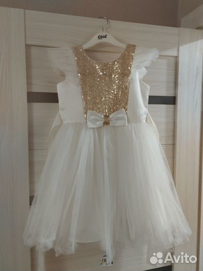 Платье для девочки 122