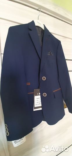 Новый пиджак на мальчика