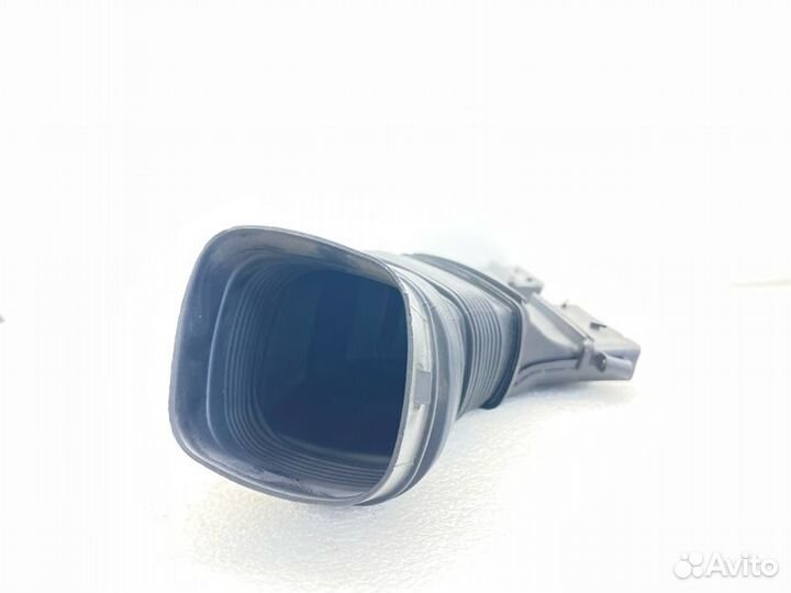 Воздуховод Bmw X1 E84 2.0 N20B20A 2012