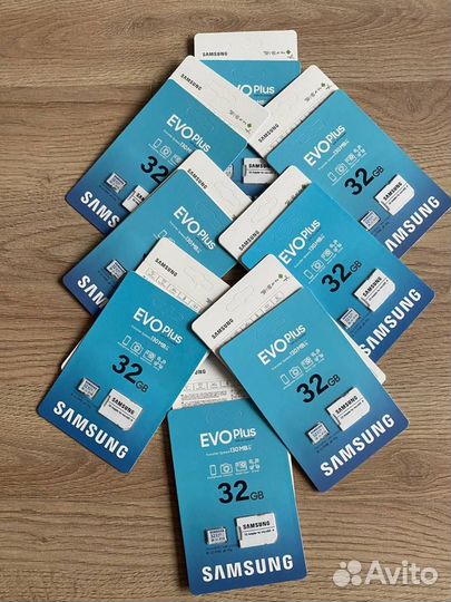 Карта памяти MicroSD Samsung EVO Plus 32 Gb