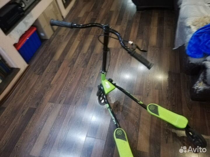 Инерционный самокат