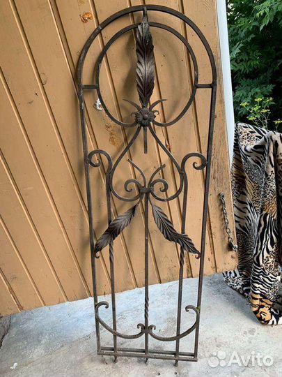 Кованые решетки на окна