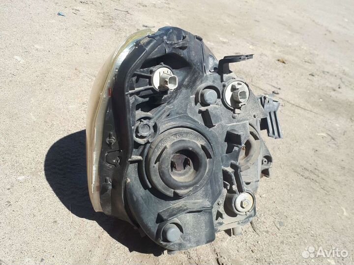 Фара левая honda cr-v 2