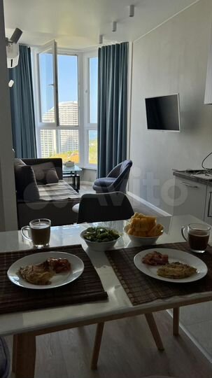 2-к. квартира, 40 м², 8/17 эт.