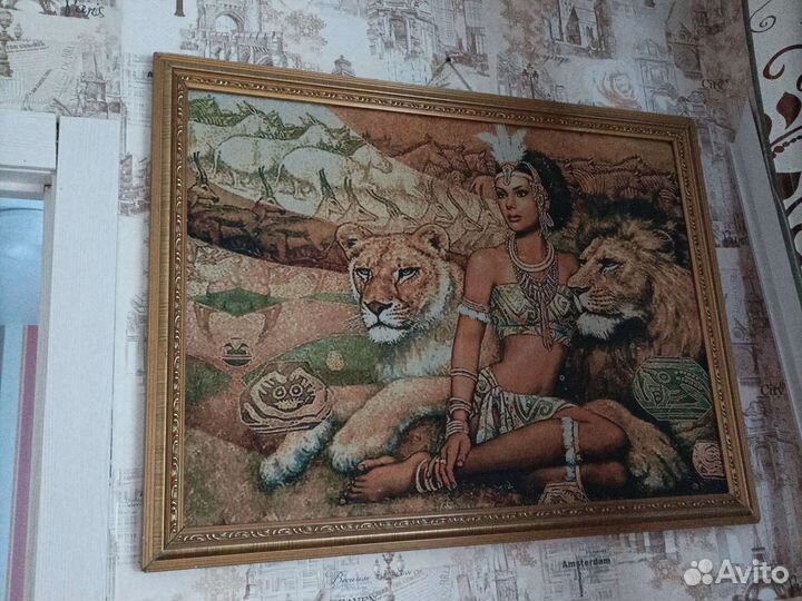Картина из гобелена