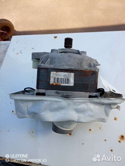 Двигатель от стиральной машины whirlpool awe6516