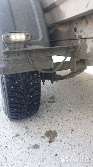 Снегоход BRP tundra WT с прицепом мзса