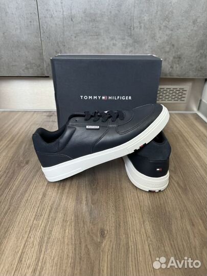 Кеды Tommy Hilfiger оригинал новые 42 43