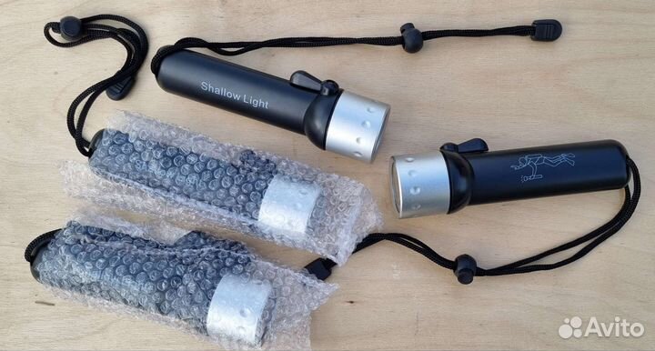 Фонарик подводный