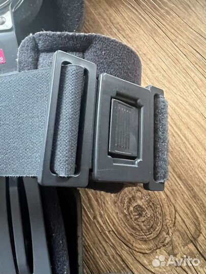 Коленный ортез Medi