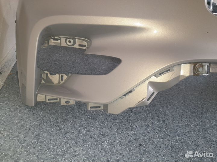 Передний бампер на Инфинити QX56 / QX80