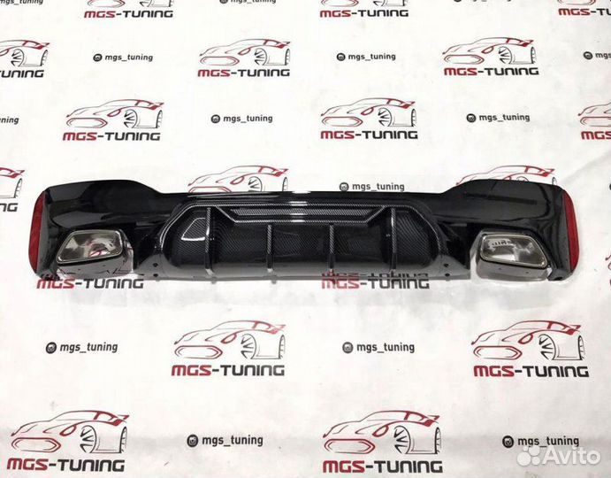 Диффузор M5-CS под карбон c насадками BMW 5 G30
