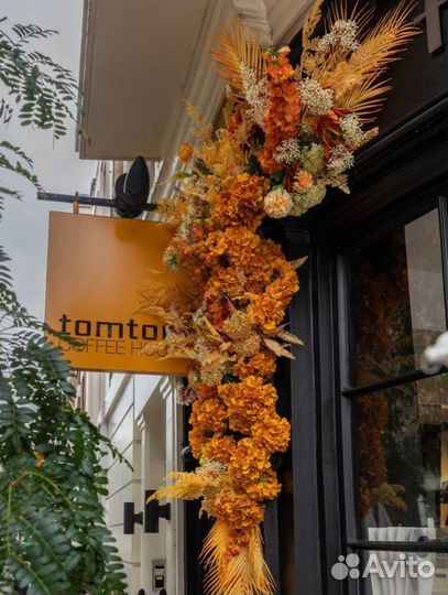 Искусственное озеленение Оформление входа ресторан