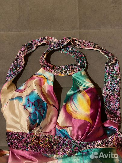 Вечернее платье