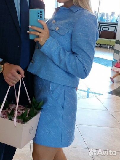 Костюм пиджак и юбка 42