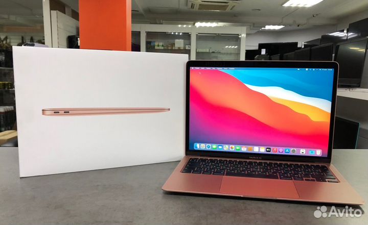 MacBook Air 2020/i3/8GB/Intel HD/256GB SSD/13.3