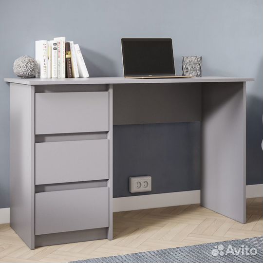 Стол компьютерный на Александровской 101/1