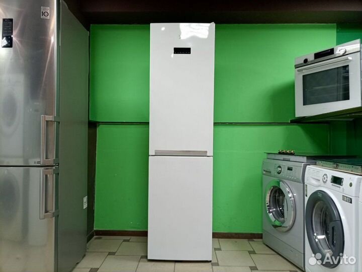 Холодильник узкий бу Beko No Frost. Гарантия