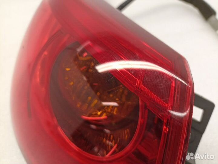 Фонарь задний левый Infiniti Q50 V37