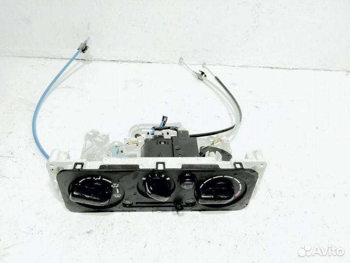 Блок управления печкой Suzuki Jimny