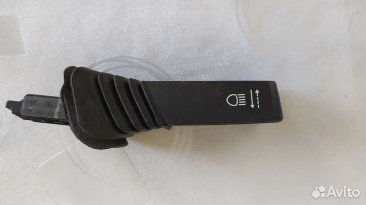 Указатель поворота Opel Astra H