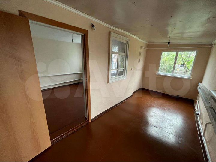 Дом 43 м² на участке 10 сот.