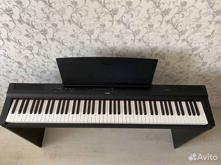 Цифровое пианино yamaha p 125B