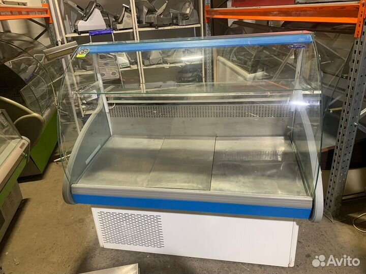 Холодильная витрина