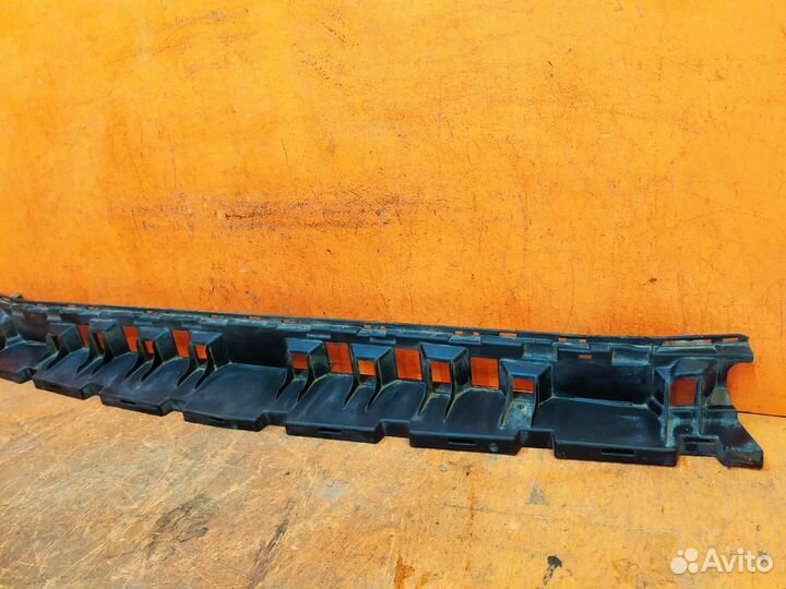 Кронштейн бампера передний Mercedes Glc-Class X253