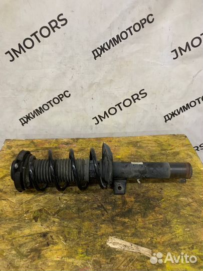 Стойка амортизатор Volkswagen Touran 1T правая