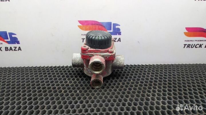 Клапан ускорительный