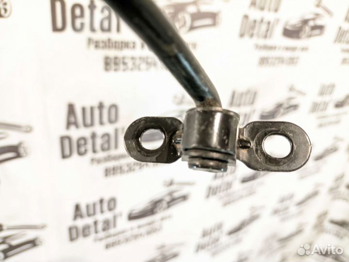 Упор капота Hyundai Solaris 2