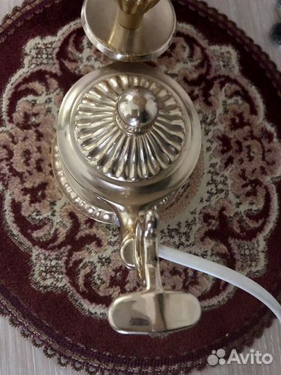 Лампа настольная