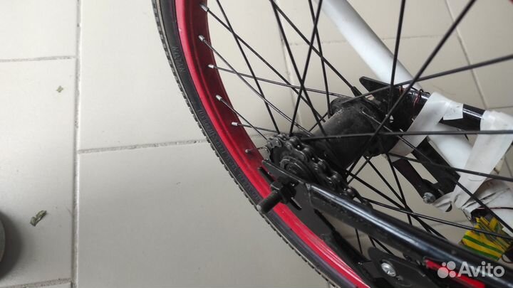 Детский велосипед 18